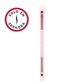 BUILD & BLEND DUAL-ENDED EYESHADOW BLENDING BRUSH (BROCHA PARA SOMBRA DE OJOS MULTIUSOS)