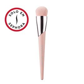 FULL-BODIED FOUNDATION BRUSH 110