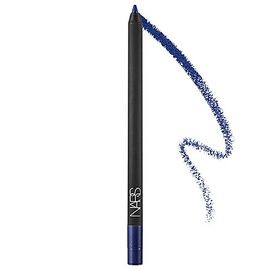 LARGER THAN LIFE EYELINER