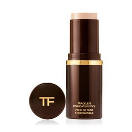 TRACELESS FOUNDATION STICK (BASE DE MAQUILLAJE EN BARRA)