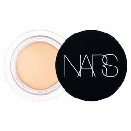 SOFT MATTE COMPLETE CONCEALER (CORRECTOR DE OJOS)