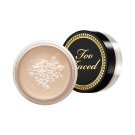 TRAVEL-SIZE BORN THIS WAY SETTING POWDER ETHEREAL LOOSE SETTING POWDER (POLO TRASLÚCIDO MINI)