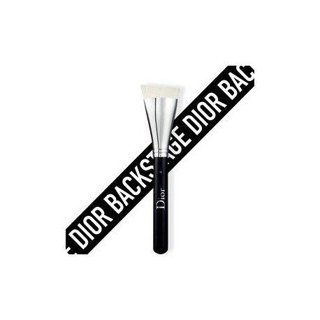 DIOR BACKSTAGE CONTOURING BRUSH NO. 15